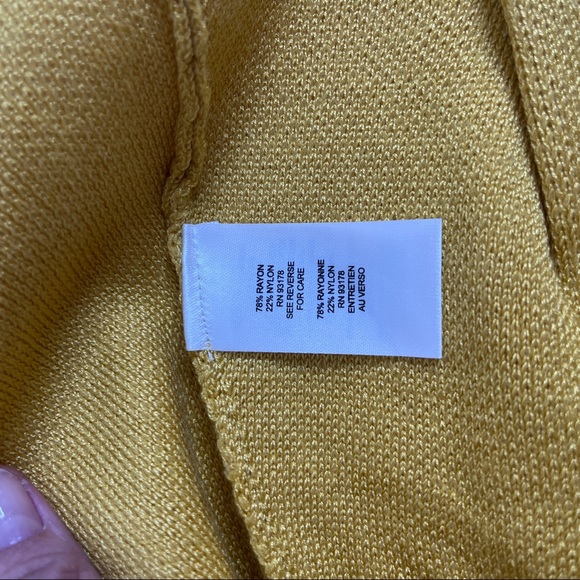 T Tahari blazer - Picture 7 of 10